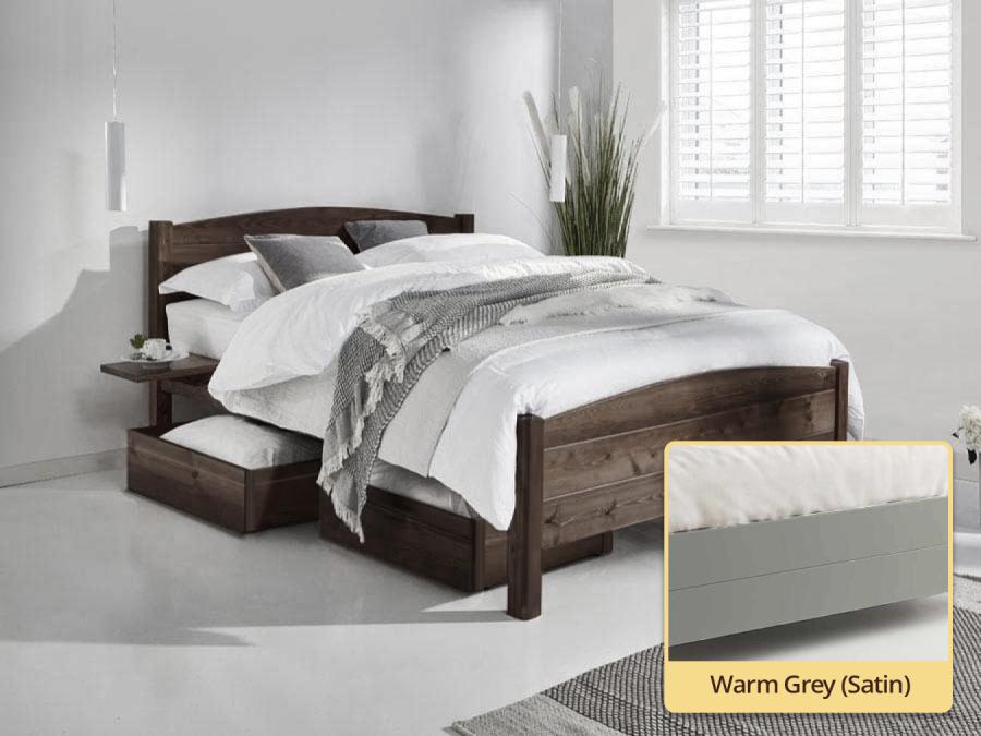 Traditional Country Bed warm grey