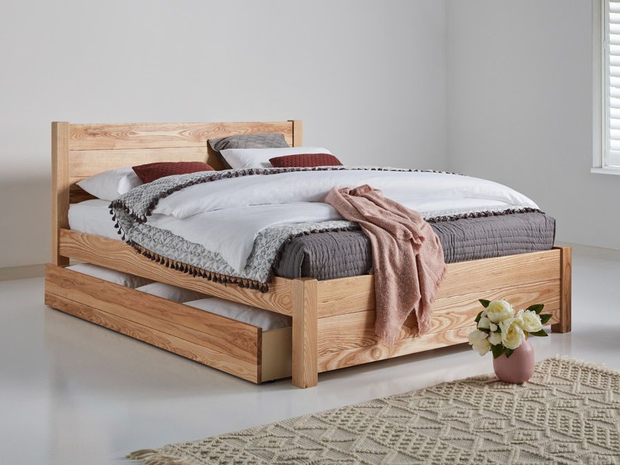 London Storage Bed